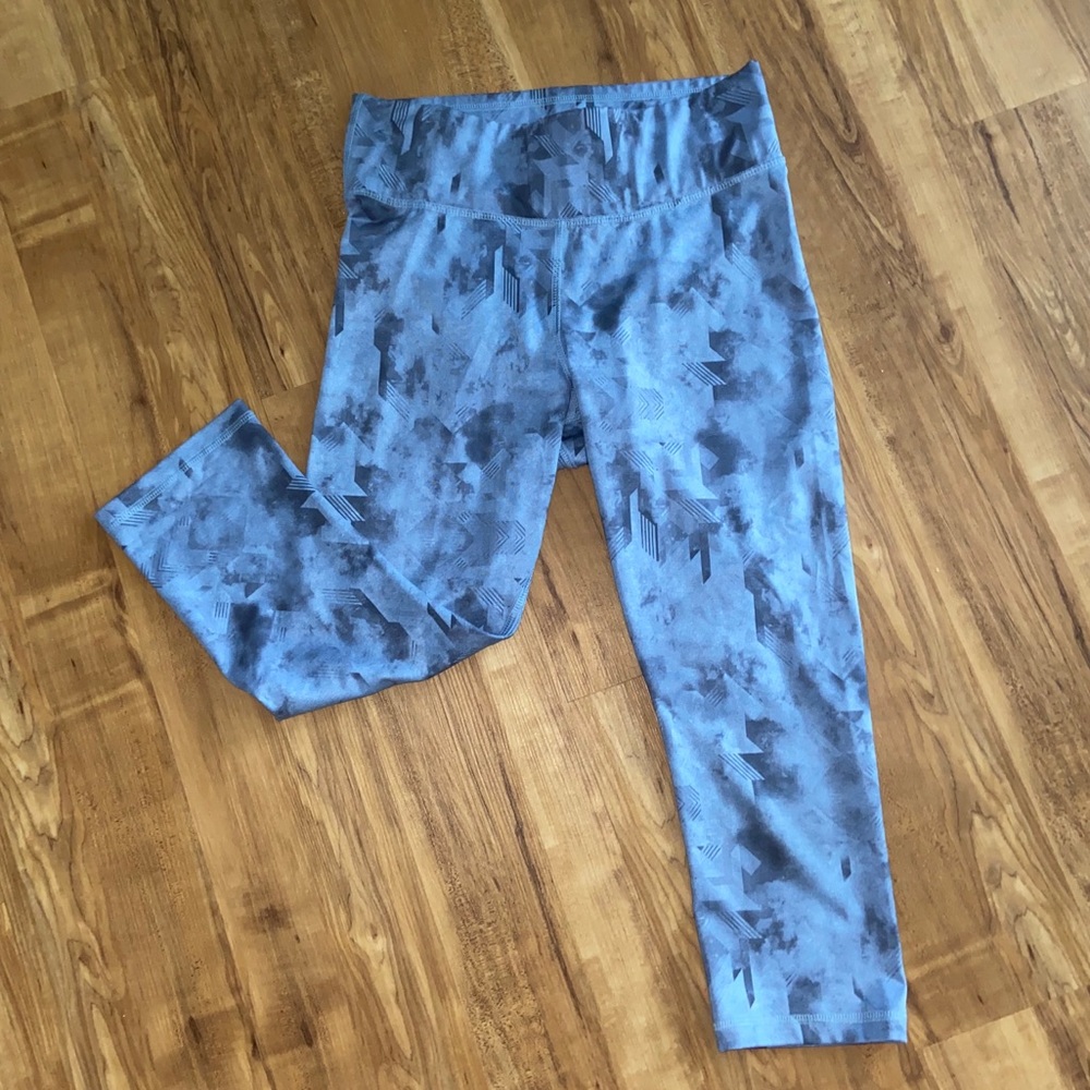 Activ8 3/4 Leggings
